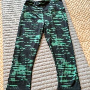 Rebook cropped navy and green leggings
